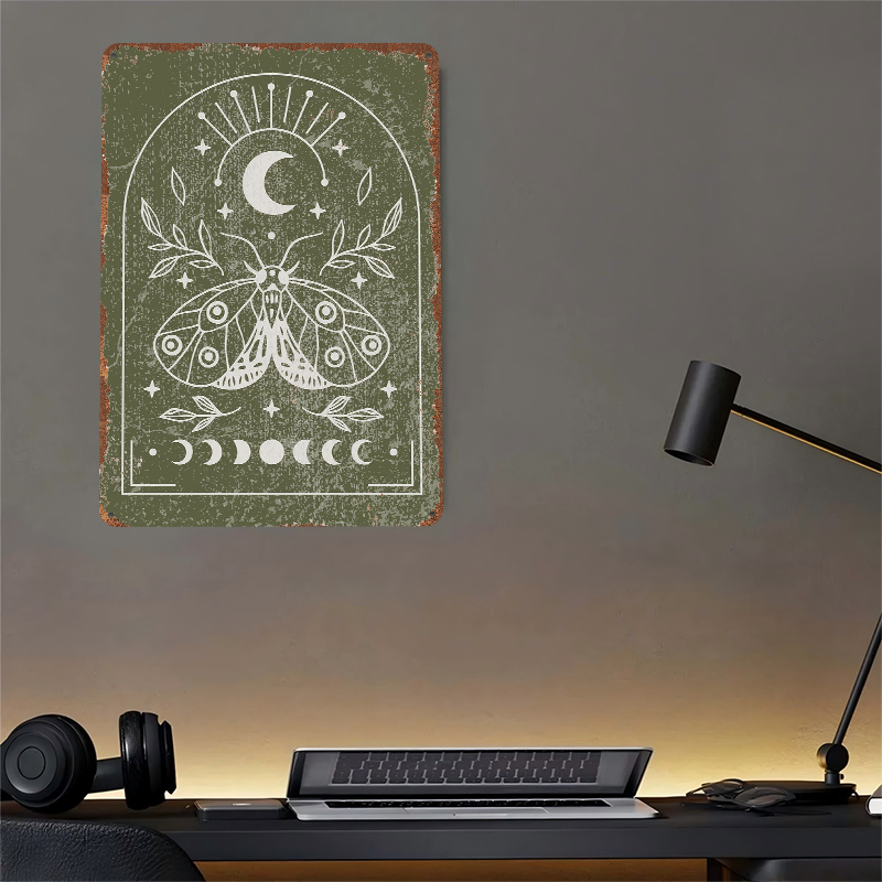 Moth and Moon Poster Customize - Retro Gaming At Home recensione e prezzo