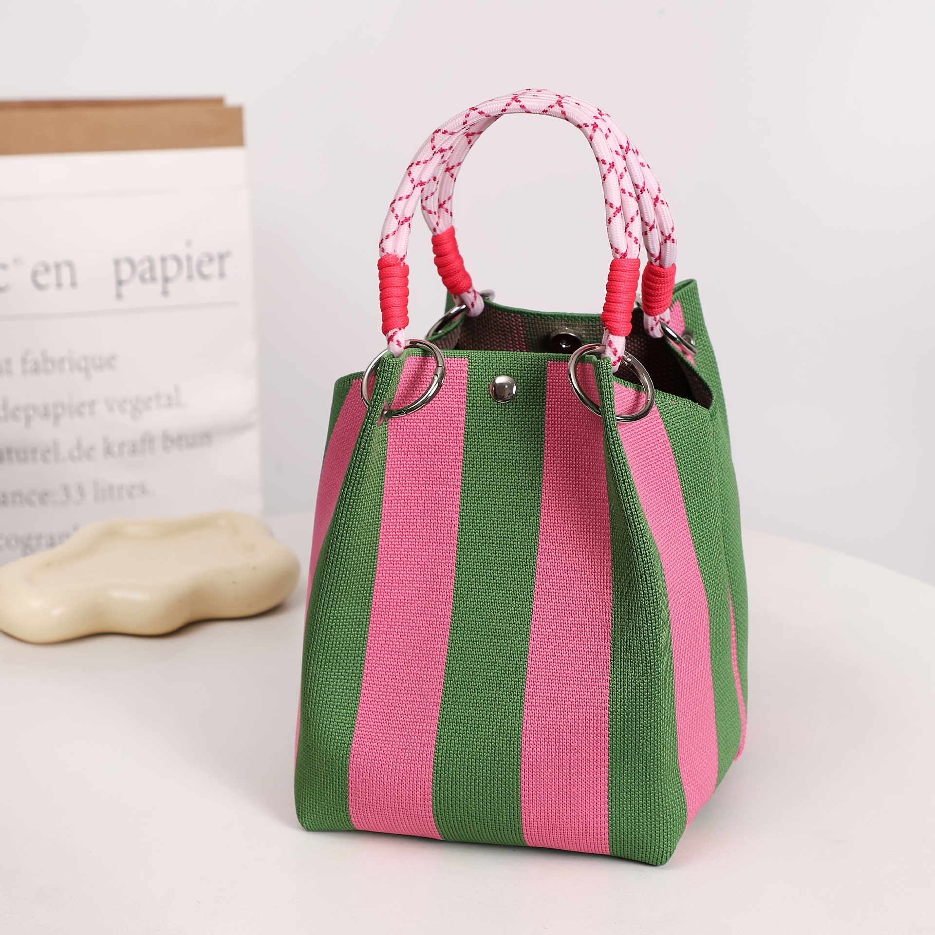 Retro two-tone tote: large cap - Console Retro Gaming Portable recensione e prezzo