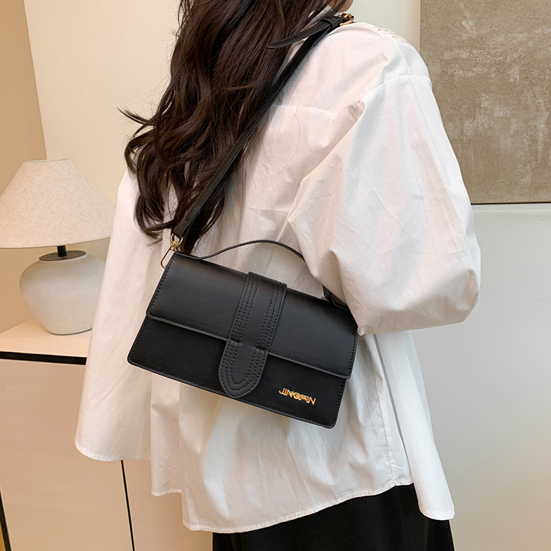 Retro Fashion Crossbody Bags f - Console Retro Gaming Portable recensione e prezzo